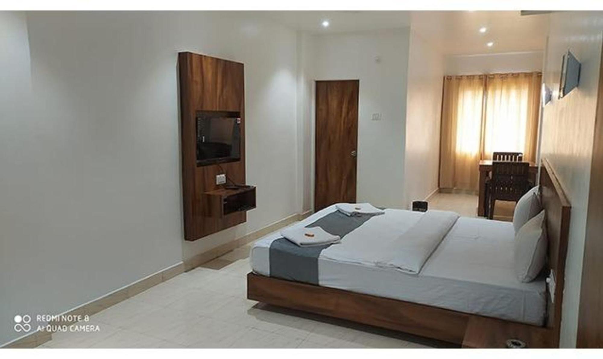 Fabhotel Omkar Pride Pune Exterior foto